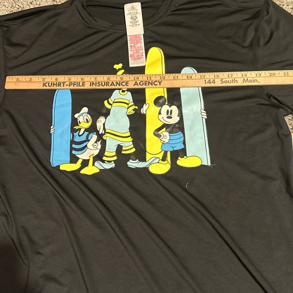 Disney Black T-Shirt with Goofy Graphic - Picture 3 of 7